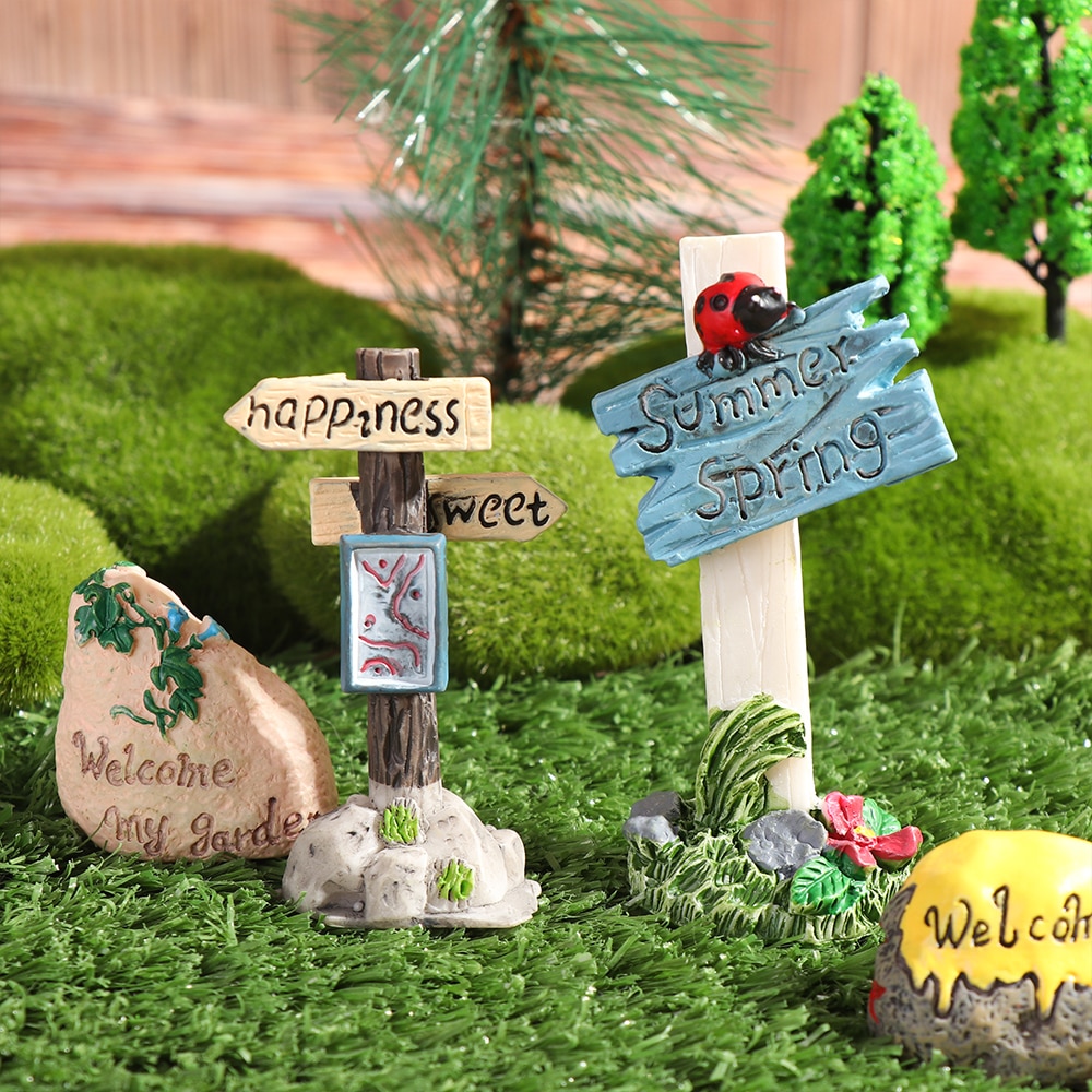 Mini Road Sign Welcome Stake Figurines Succulents Signpost Fairy Garden Miniature Bonsai Micro Landscape Doll House Decor Gift