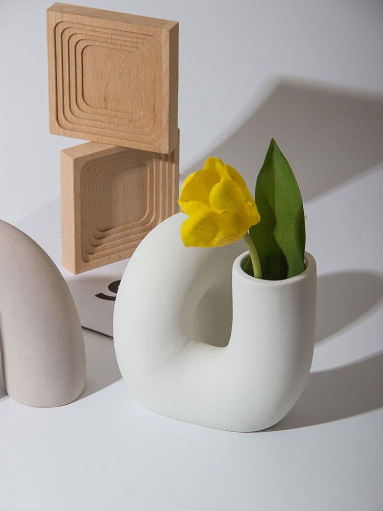 Ceramic Vase Modern Art Flower Pot (no flowers)